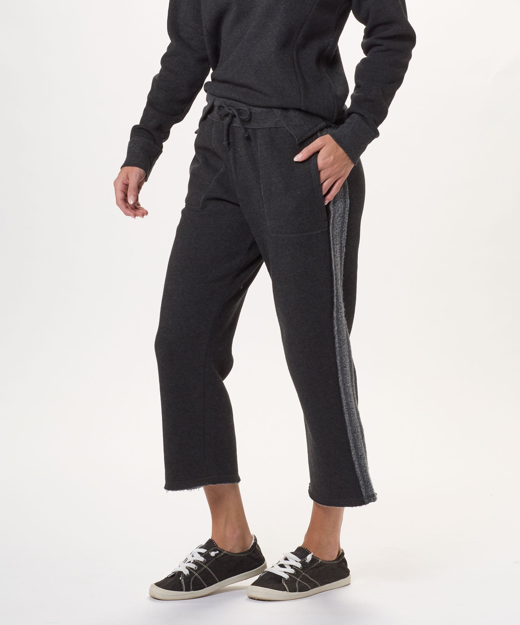 Express Travel Crop Pants main image 1